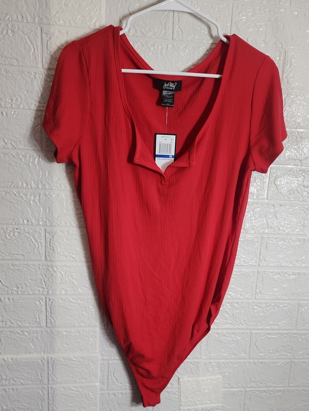 Red Ribbed V-Neck Short Sleeve Bodysuit